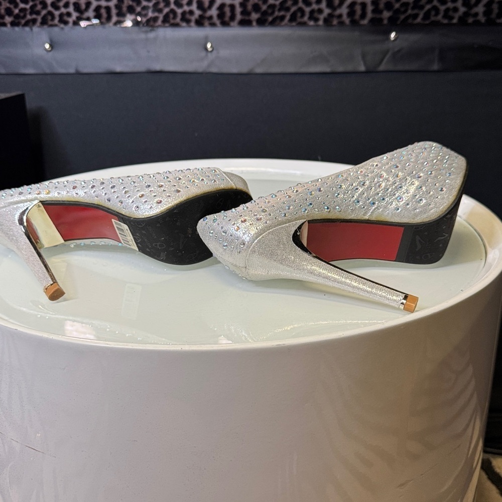 METRO WEDDING HEELS Elegant Silver Peep-Toe Heels SWAROVSKI CRYSTALS - Picture 7 of 10